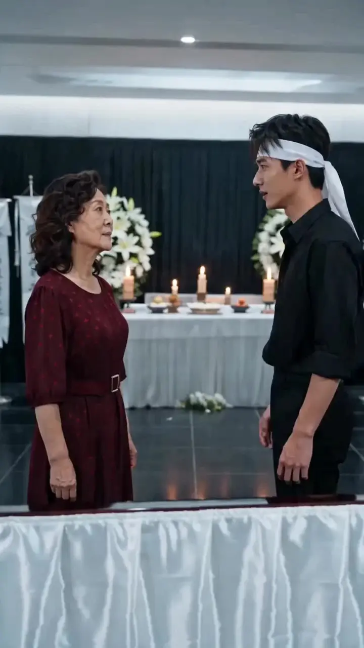 His Mom Is Actually a Tycoon Episode 24