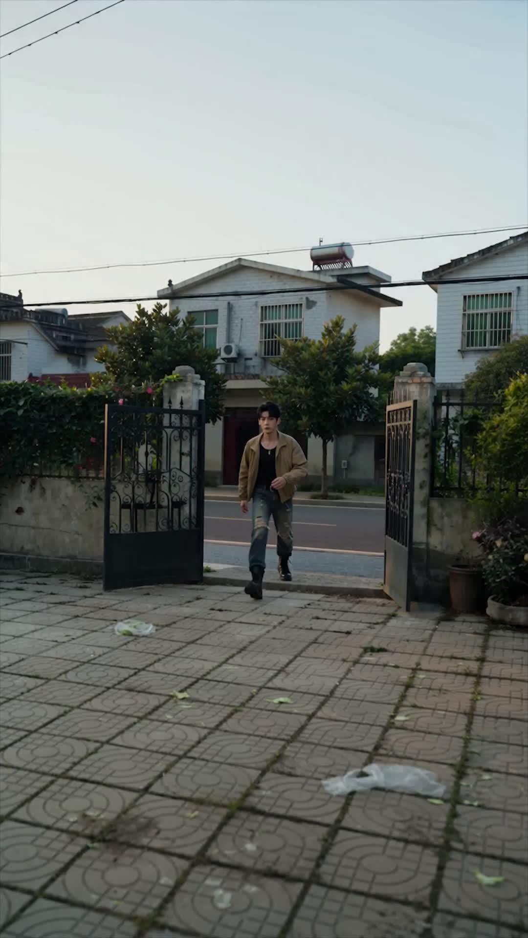 Cinta Buat Aku Lenyap