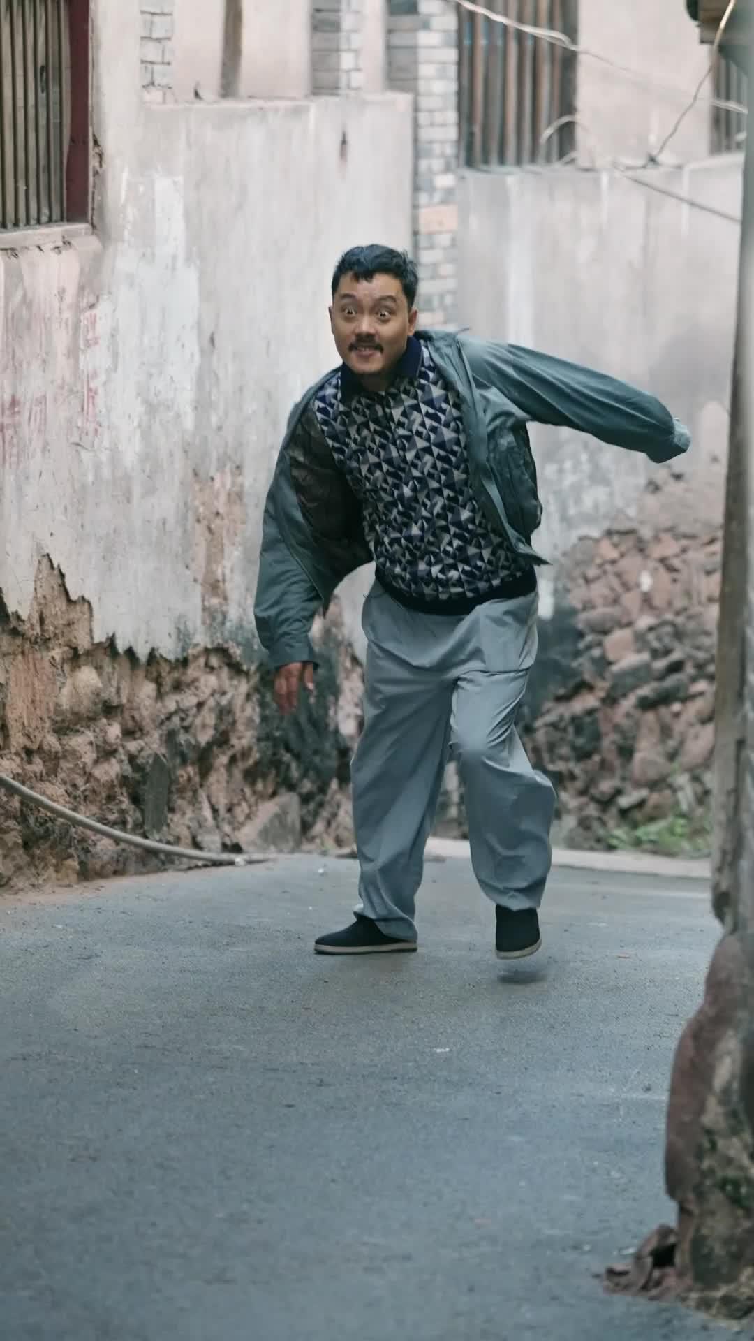 Billionaire Back in Slum