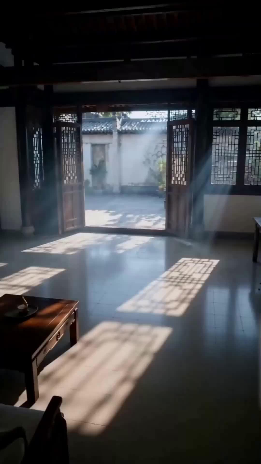 (Dubbed) A Mirror's Secret