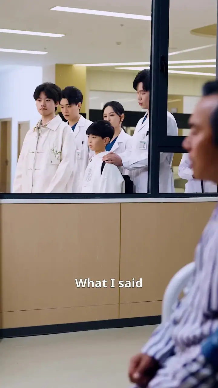 (Dubbed) Wow! He Is a Brilliant Surgeon Episode 61