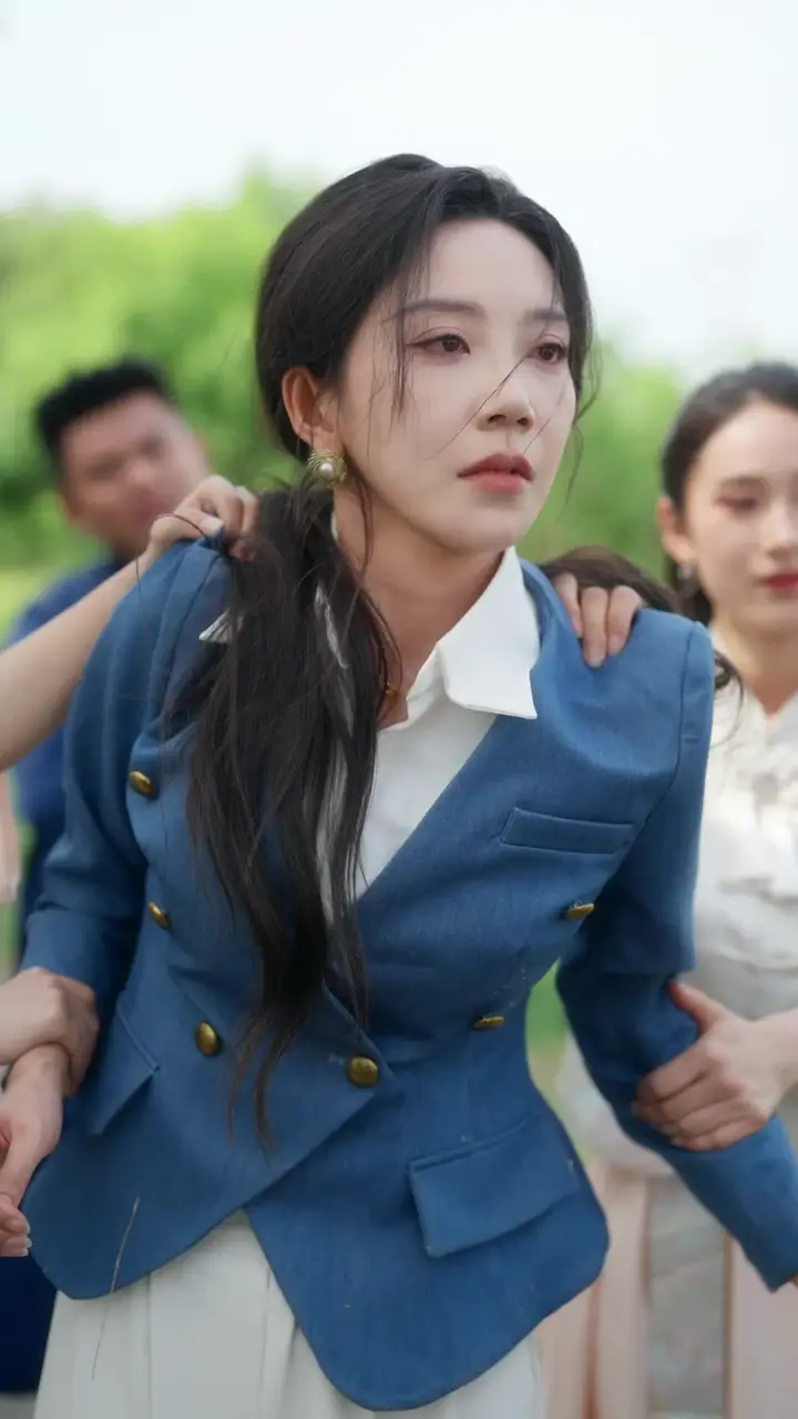 Episode 11