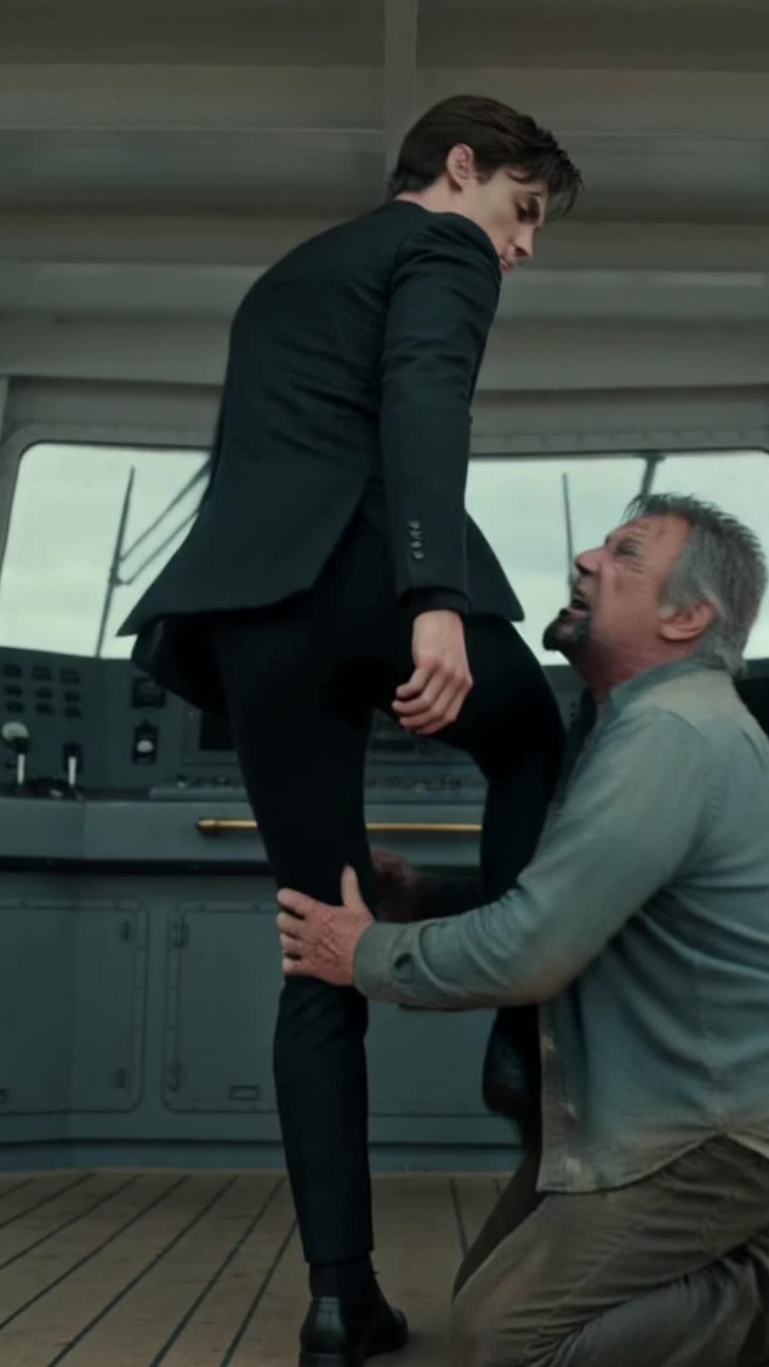 The Betrayed Ship Worker is the savior.