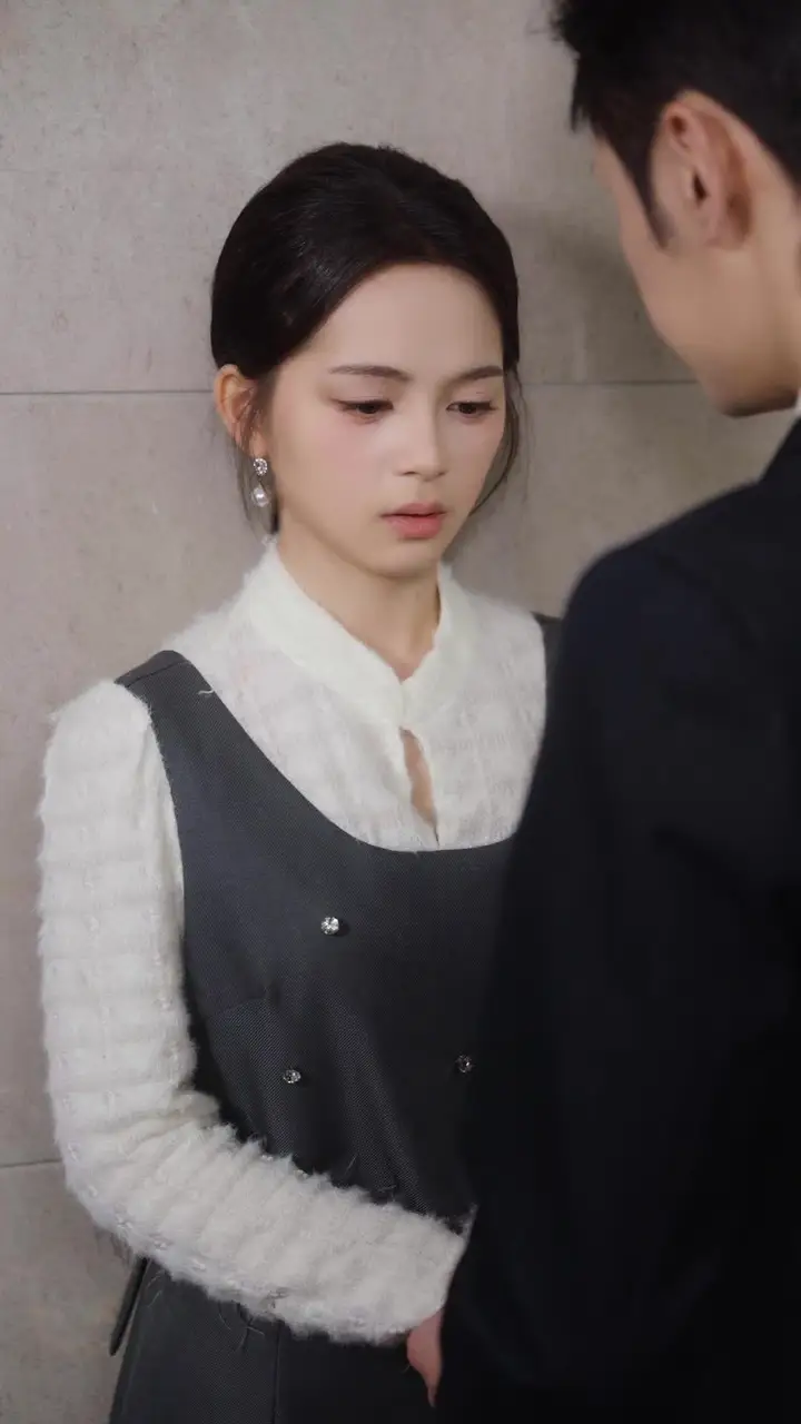 One Kiss Trapped a Cold Tycoon! Episode 55