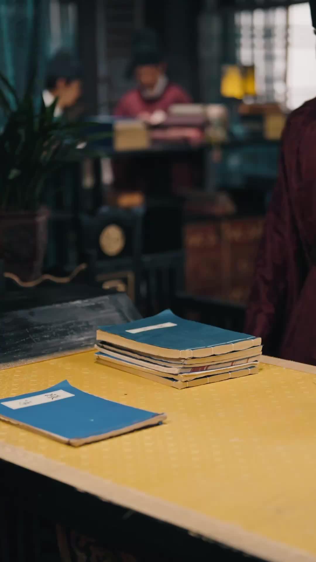 MARIÉE AU PIRE DANDY