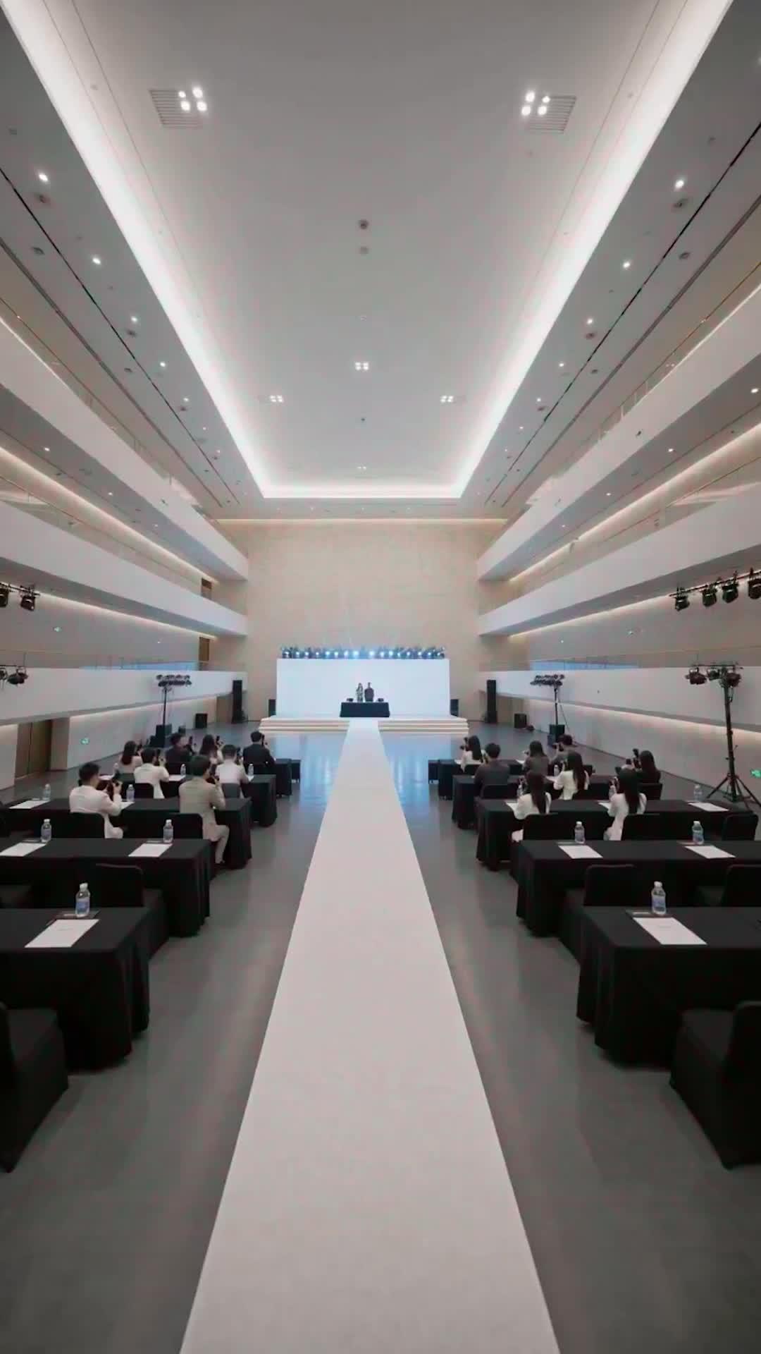 La verdad en el escenario