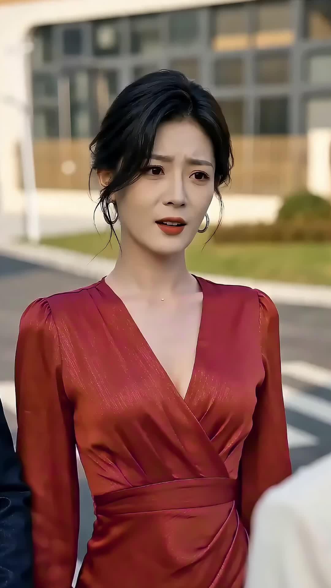 The Lady Boss Is Ruthless
