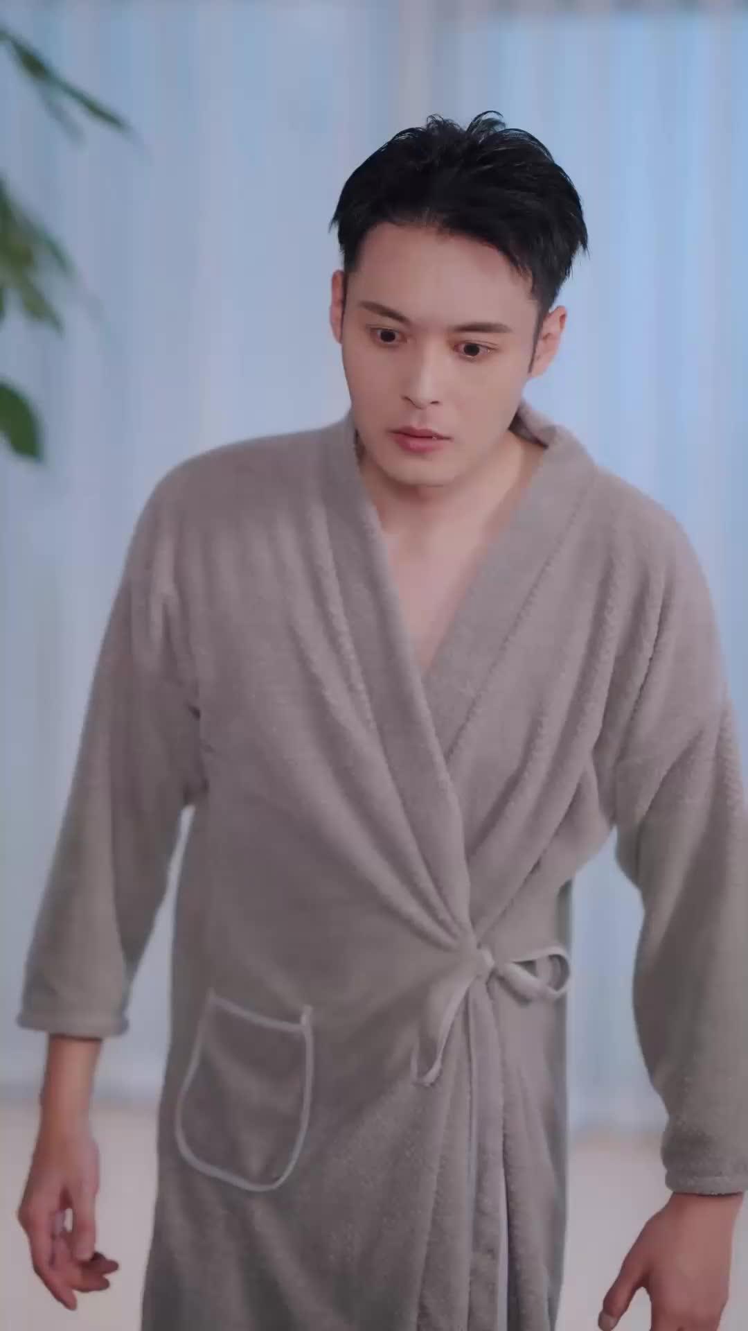 My Husband Is a Hidden Legend?!