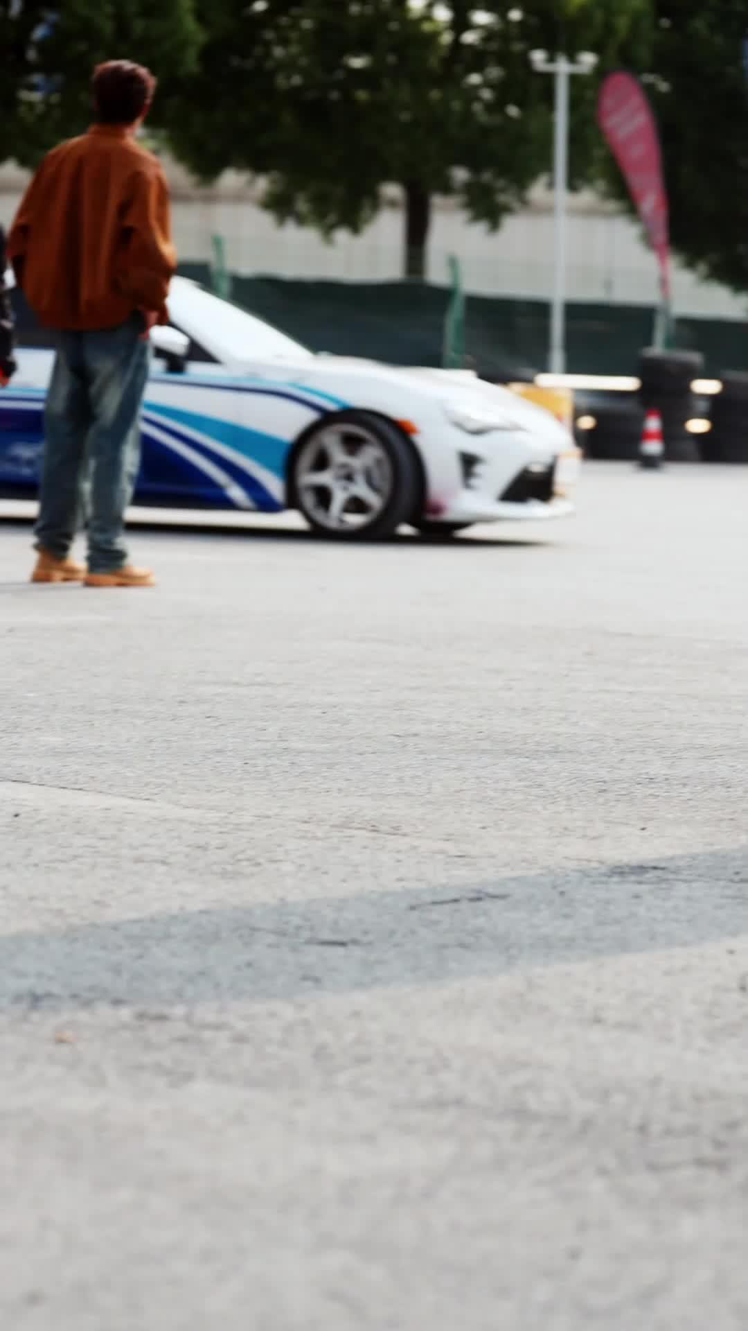 Der Flug des Autos
