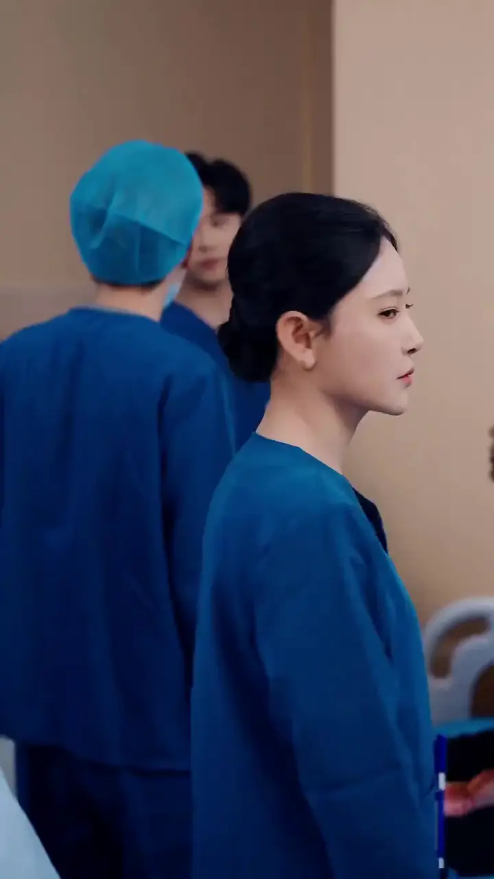 (Dubbed) Wow! He Is a Brilliant Surgeon Episode 37