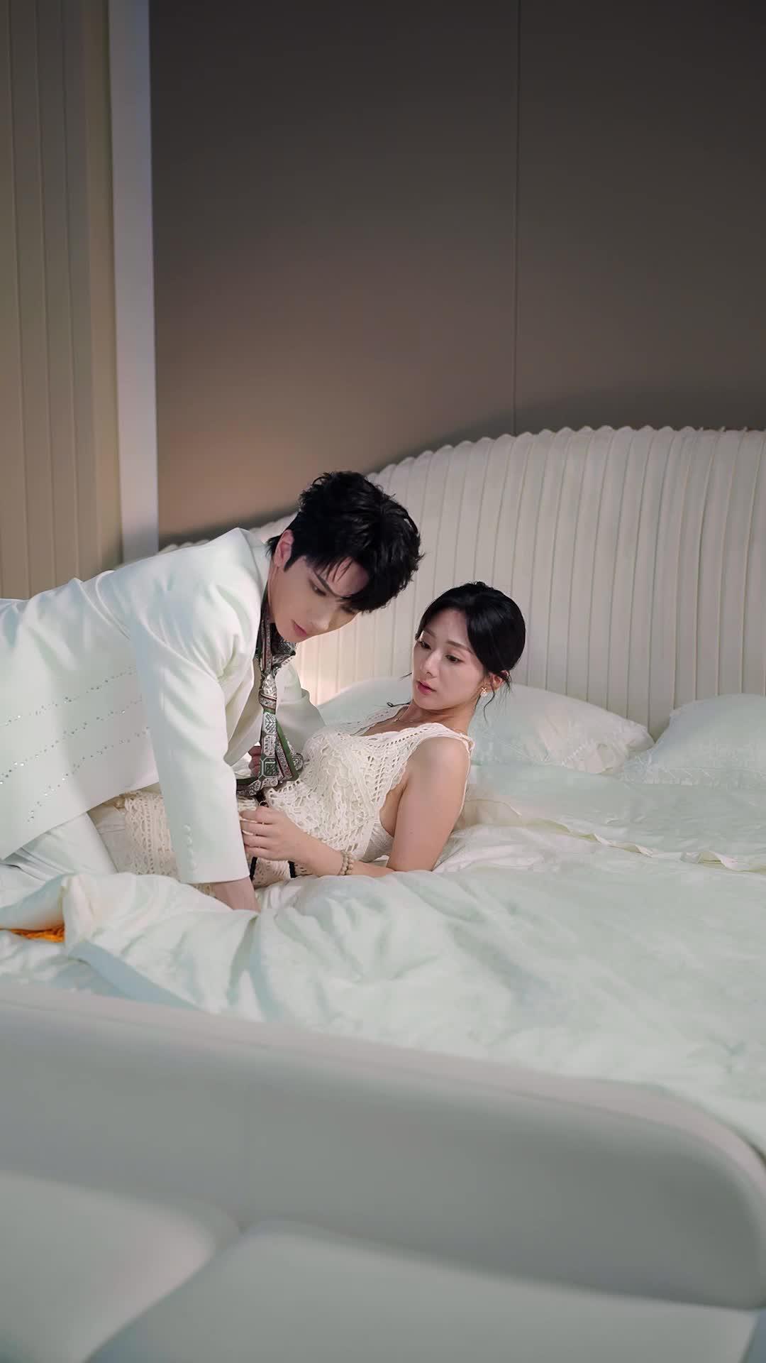 Married To The Blind Billionaire