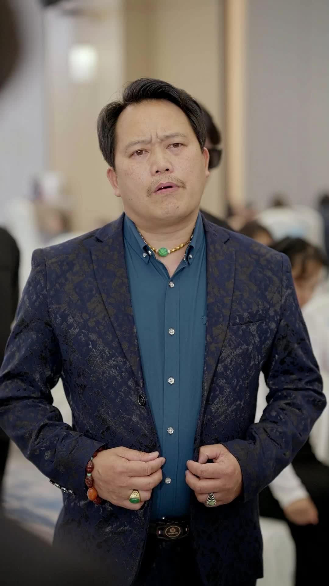 ¡Mis prometidos me esperan!