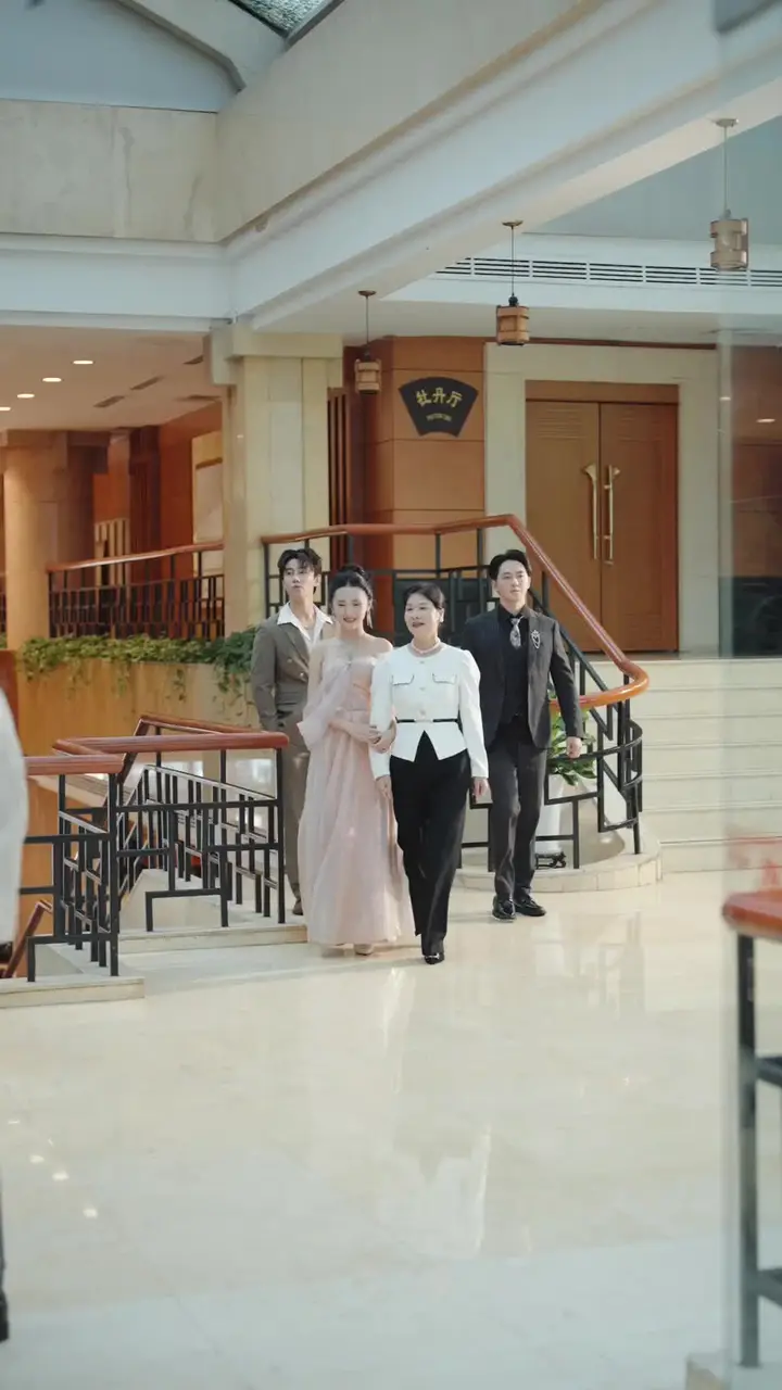 Runaway Princess and Her Spoiled Brothers Episode 13
