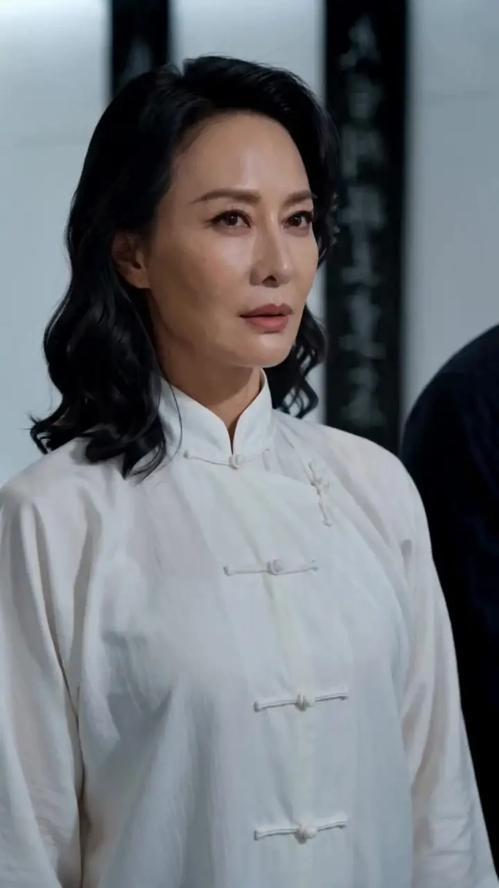 His Mom Is Actually a Tycoon Episode 17