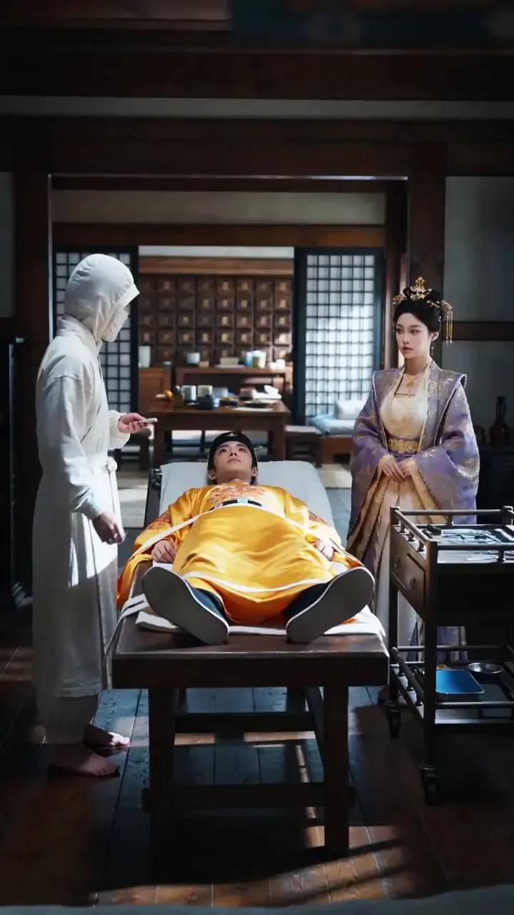 Modern Medicine vs. Ancient Court Episode 99