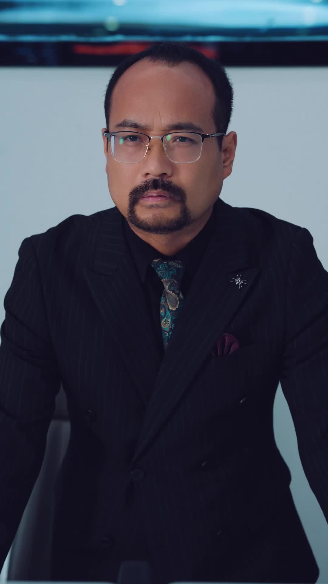 Cinta Bertepuk Sebelah Awan