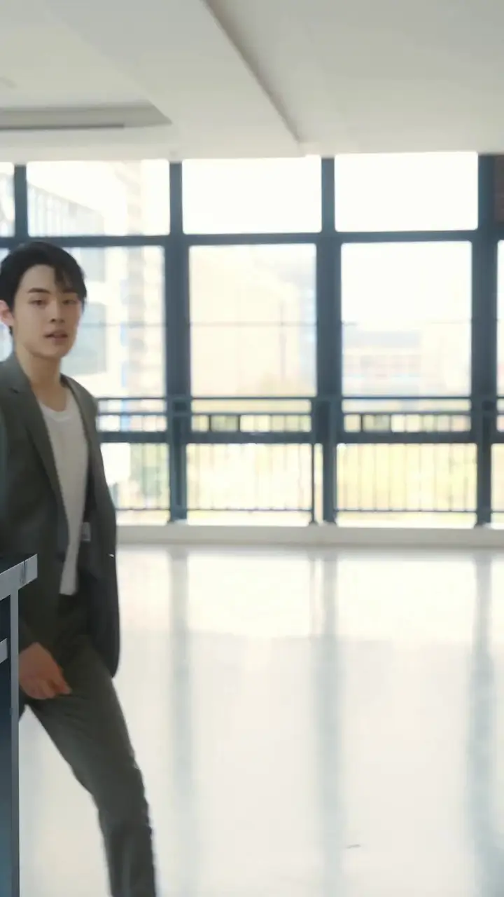 (Dubbed) Her Boss, His Rival, Their Baby Episode 57