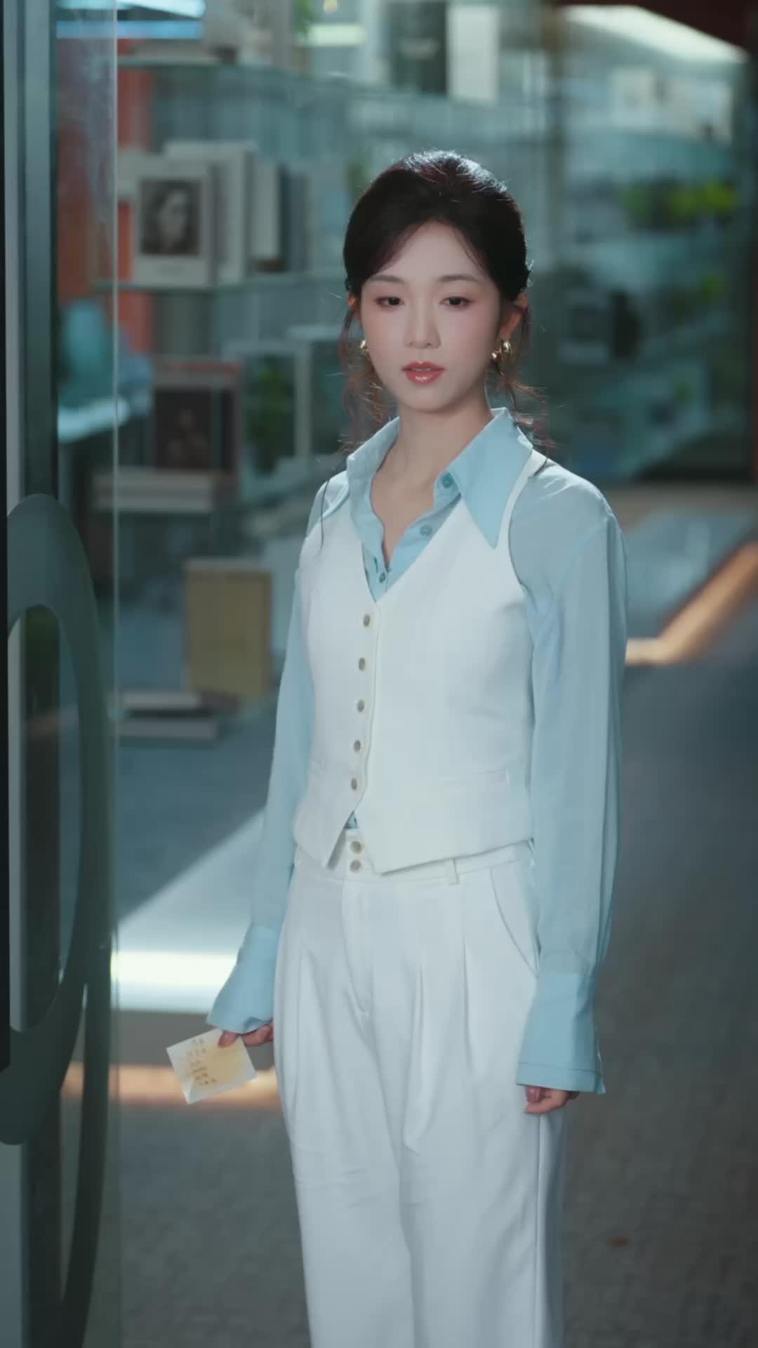 A Contract? Or He Wanted True Love?!