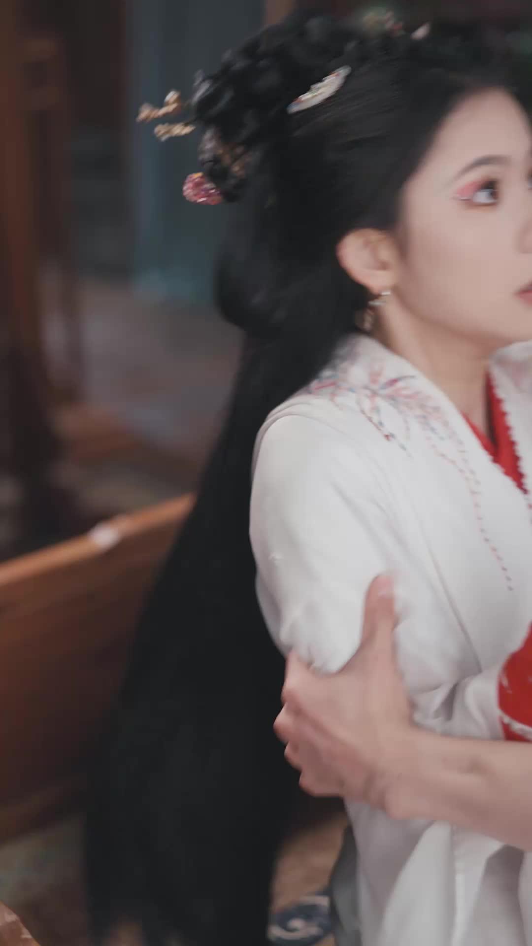 Putri yang Terpaksa Jadi Jenius