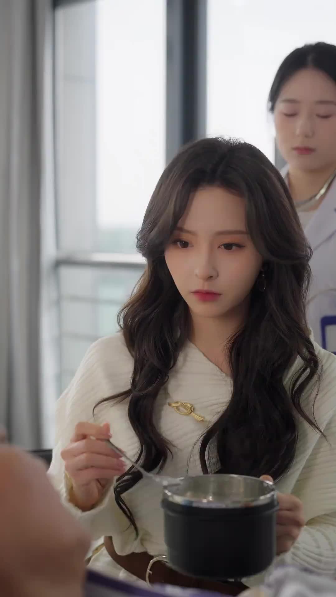 우리 사이에 예의는 없다