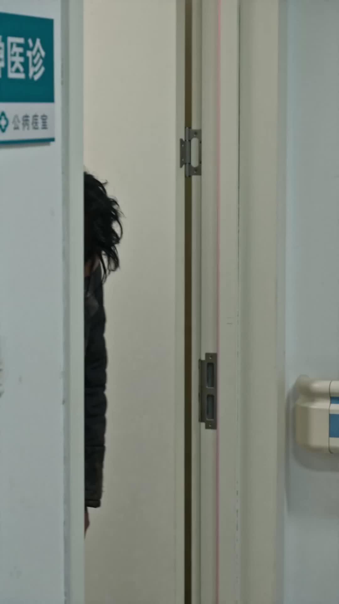 VIRÉ, JE PORTE PLAINTE