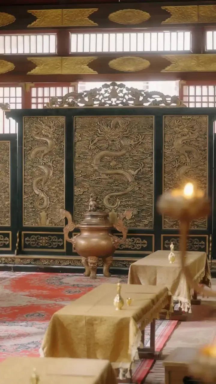 (Dubbed) Your Majesty, Fire Me Already! Episode 29
