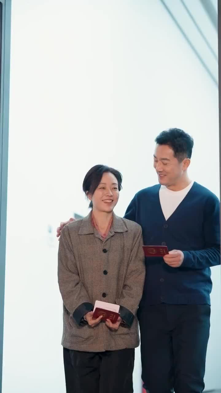 My Secret Billionaire Mom