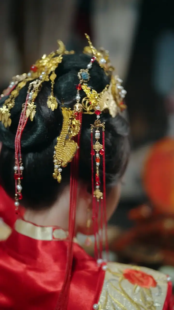 Reborn to Snatch My Sister’s Fated Husband Episode 10